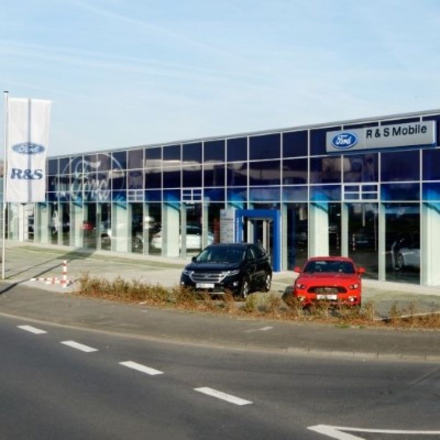 R&S_Köln_Autohaus_Fassade