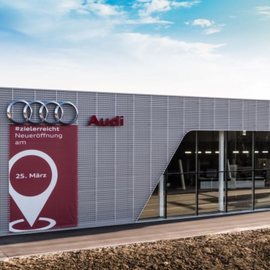 Audi_Pfaffenhofen_Autohaus_Fassade